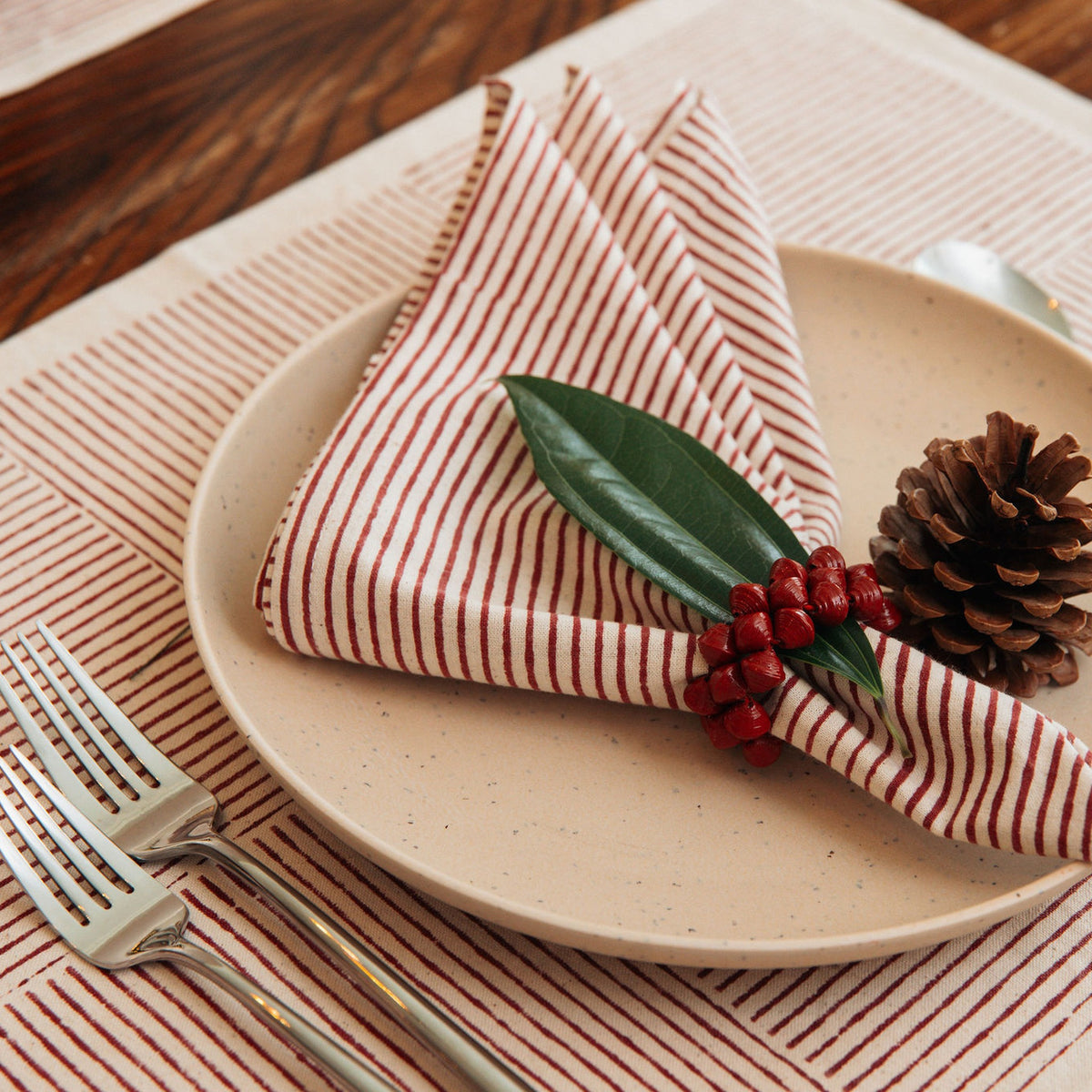 Paper Bead Napkin Ring Set